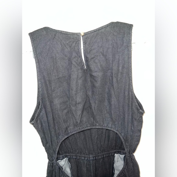 Universal Thread Open Back Jumper - Picture 4 of 4